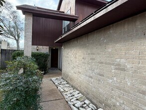 16619 Capewood Dr in Humble, TX - Building Photo - Building Photo
