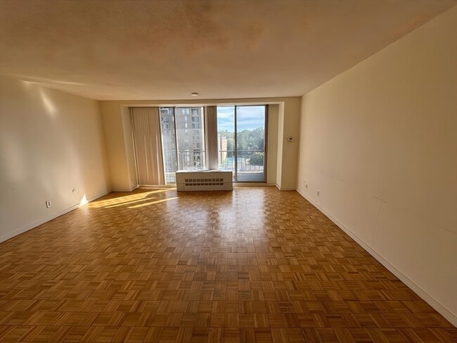 property at 220 Washington St