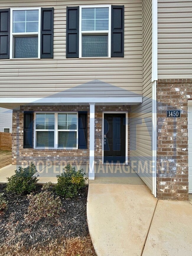 1450 Housley Dr in Athens, TN - Building Photo - Building Photo