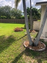 11702 SW 108th Ln in Miami, FL - Building Photo - Building Photo