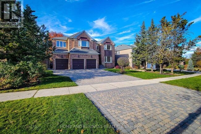 property at 2427 Erin Centre Blvd