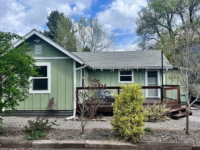 property at 1215 15th St