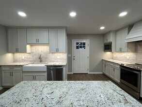 1932 Brown's Chapel Rd in Boone, NC - Building Photo - Building Photo