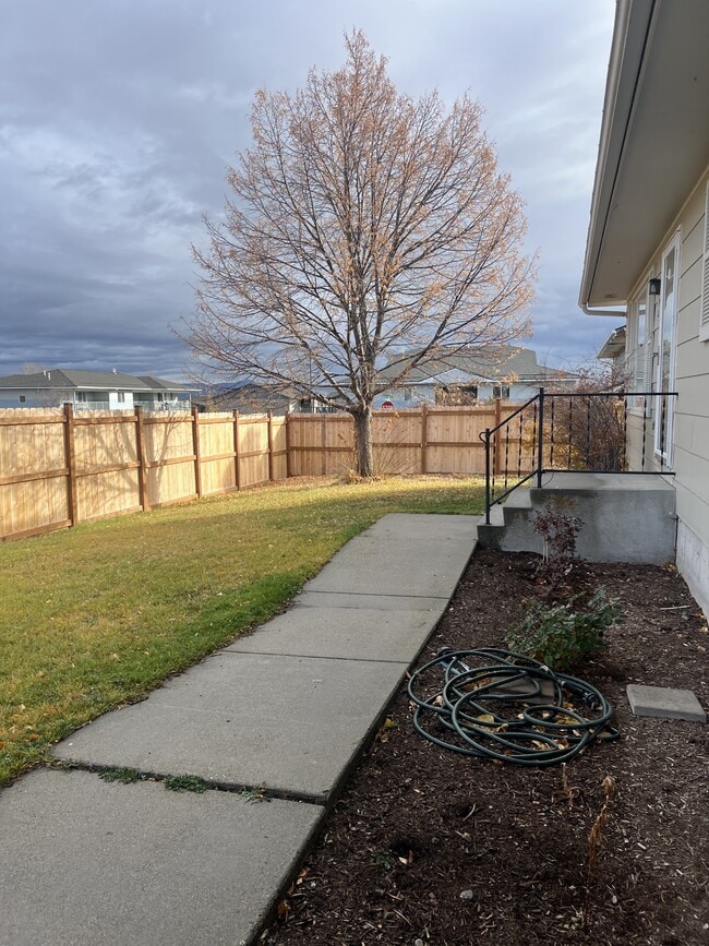 911 Idlewilde Ct in Helena, MT - Building Photo - Building Photo