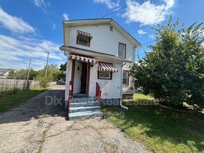 135 Gramont Ave in Dayton, OH - Building Photo - Building Photo