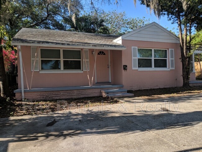 property at 834 38th Ave N