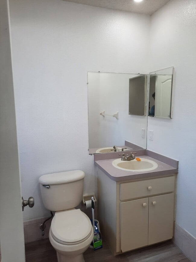 property at 11239 Blythville Rd