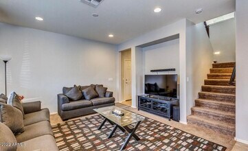 2802 N 73rd Dr in Phoenix, AZ - Building Photo - Building Photo