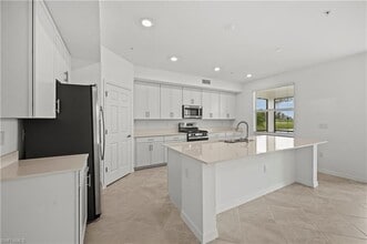 43322 Water Bird Wy, Unit 6811 in Punta Gorda, FL - Building Photo - Building Photo