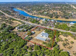 2505 Pace Bend Rd S in Spicewood, TX - Building Photo - Building Photo