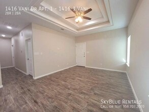 1416 Vani Dr-Unit -1416-1 Vani in Weslaco, TX - Building Photo - Building Photo