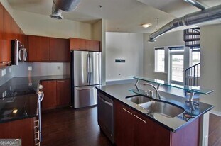 264 19th St NW, Unit 2404 in Atlanta, GA - Building Photo