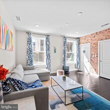 44674 Provincetown Dr in Ashburn, VA - Building Photo - Building Photo