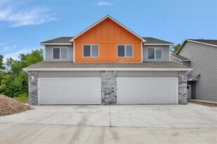 4775 E 45th St N in Wichita, KS - Building Photo