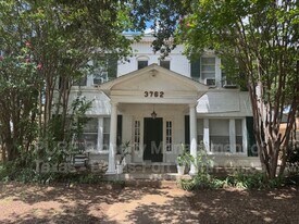 3762 W 7th St in Fort Worth, TX - Building Photo