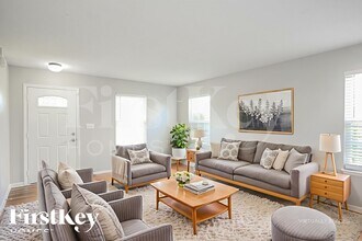 1902 Cold Spring Dr, Unit 196 in Brownsburg, IN - Building Photo - Building Photo