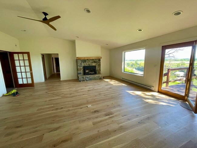 5014 Justin Ln in Bozeman, MT - Foto de edificio - Building Photo