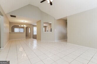 132 Stoney Brook Way in Mcdonough, GA - Building Photo - Building Photo