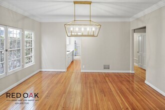 206 S Martel Ave in Los Angeles, CA - Building Photo - Building Photo