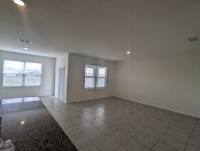 5751 Galloping Dr in Apopka, FL - Building Photo - Building Photo