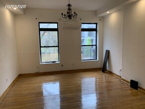 268 W 132nd St-Unit -: 1 in New York, NY - Building Photo - Building Photo