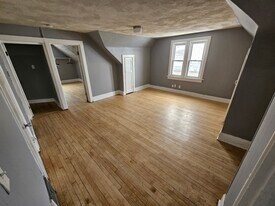 3133 N 42nd St in Milwaukee, WI - Building Photo