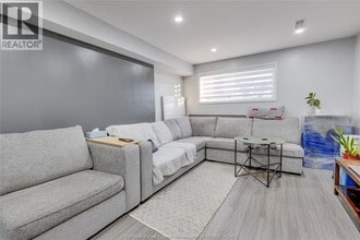 12726 Horwood Crescent in Windsor, ON - Building Photo - Building Photo