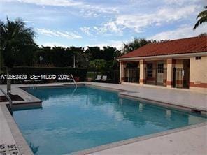 property at 3380 Pinewalk Dr N