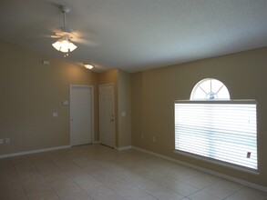 10408 Opus Dr in Riverview, FL - Building Photo - Building Photo