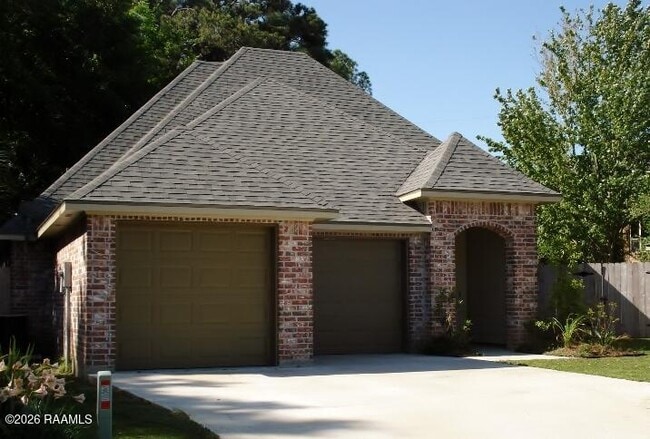 property at 104 Rue Conge Cir