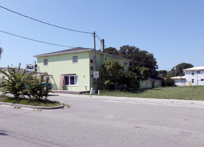 Atlantic Inn in Atlantic Beach, SC - Building Photo - Building Photo