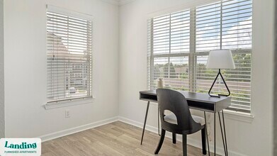 210 Hillwood Blvd, Unit 1022 in Murfreesboro, TN - Foto de edificio - Building Photo