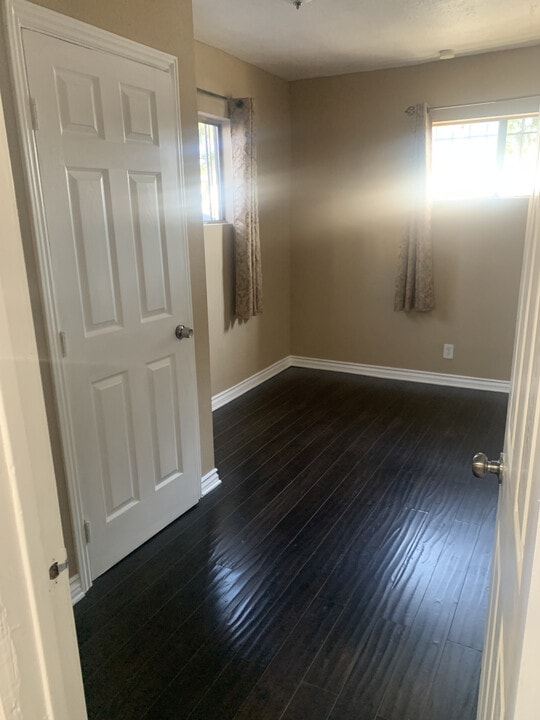 9627 Hickory St Photo