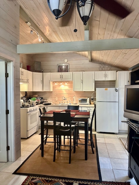 535 E Craig Pl in San Antonio, TX - Building Photo - Building Photo