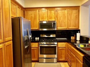 1547 Chandler St in Oakland, CA - Building Photo - Building Photo