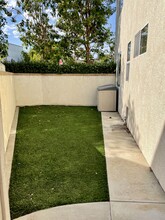 3116 Promenade in Costa Mesa, CA - Building Photo - Building Photo