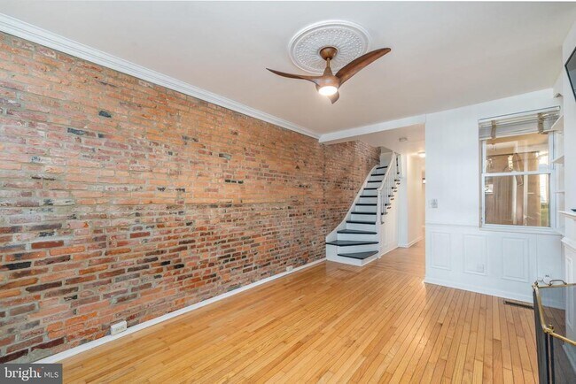 306 S Washington St in Baltimore, MD - Building Photo - Building Photo