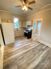 1611 E Henry St in Savannah, GA - Building Photo - Building Photo