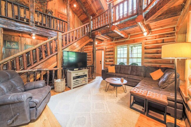 259 Black Bear Dr in Mars Hill, NC - Building Photo - Building Photo