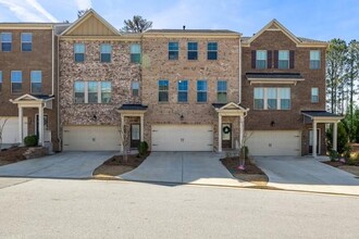 3567 Hidden Valley Cir in Lawrenceville, GA - Foto de edificio - Building Photo