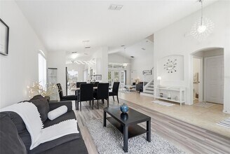 748 Stonewyk Way in Kissimmee, FL - Building Photo - Building Photo