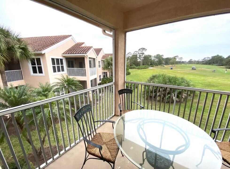 9825 Perfect Dr in Port St. Lucie, FL - Building Photo
