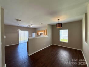 8947 Chalkstone Rd in Charlotte, NC - Building Photo - Building Photo