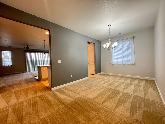 5286 Carmon Dr in Windsor, CO - Building Photo - Building Photo