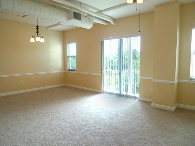 3940 N Flagler Dr-Unit -304 in West Palm Beach, FL - Building Photo - Building Photo