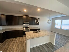 16 Corsica Ct in Simpsonville, SC - Building Photo - Building Photo