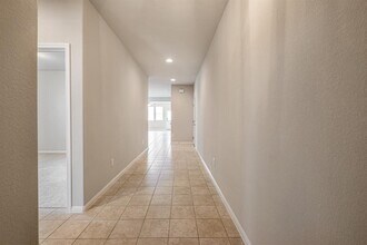 244 E Broade St in Leander, TX - Building Photo - Building Photo