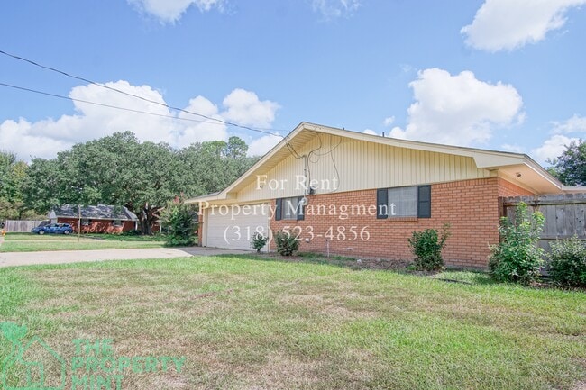 2327 Whitney Dr in Monroe, LA - Building Photo - Building Photo