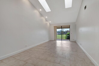 7708 La Mirada Dr in Boca Raton, FL - Building Photo - Building Photo