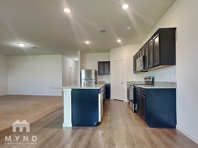 1004 Water Oak Ln in Pattison, TX - Building Photo - Building Photo
